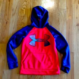 Under Armour Sweatshirt